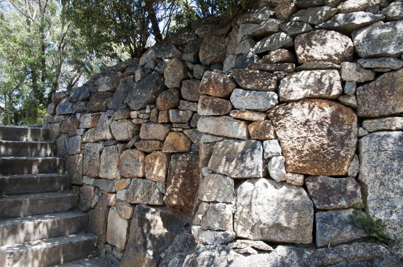 Stone Wall Hardscaping in West Hartford, CT
